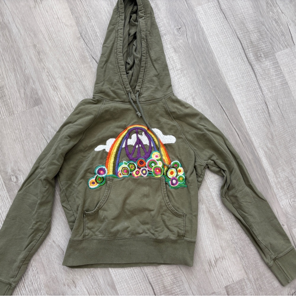 Vintage Lucky Brand Embroidered Sweatshirt